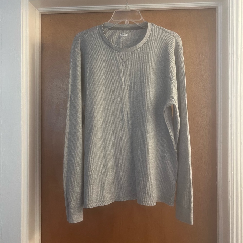 Old Navy Men's Heather Gray Lightweight Crewneck Long Sleeve Thermal Shirt